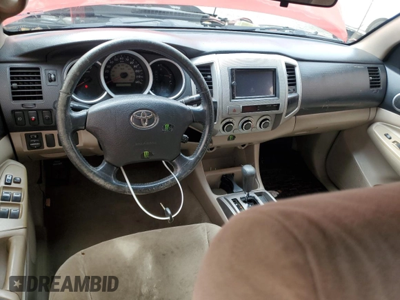 2007 Toyota Tacoma PreRunner with VIN 5TEJU62N17Z464915, listed as a Copart auction lot 53364595 with 302,161 mi miles and Salvage Title. Bid and sale history available at DreamBid. Image 8.