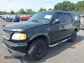 2000 Ford Expedition XLT with VIN 1FMRU166XYLB76413, listed as a IAAI auction lot 40357920 with 154,597 mi miles and . Bid and sale history available at DreamBid. Image 2.