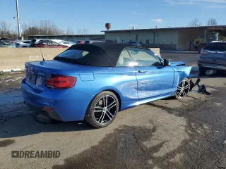 2020 BMW 2 Series 230i xDrive with VIN WBA2K1C08L7E75847, listed as a Copart auction lot 44689825 with 59,678 mi miles and Salvage Title. Bid and sale history available at carsss.com. Image 3.