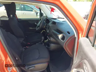 2017 Jeep Renegade Sport с VIN ZACCJAAB3HPF12020, выставлен на аукционе IAAI как лот 42323416 с пробегом 148 895 миль миль и . История ставок и продаж доступна на DreamBid. Изображение 5.