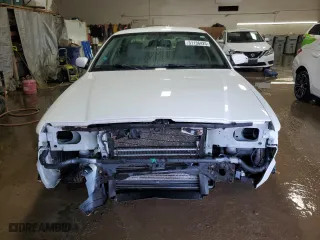 2011 Mercury Grand Marquis LS with VIN 2MEBM7FV8BX601426, listed as a Copart auction lot 51136425 with 189,952 mi miles and Salvage Title. Bid and sale history available at carsss.com. Image 5.