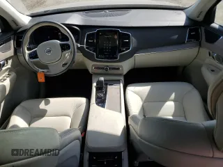 2023 Volvo XC90 Plus Bright Theme with VIN YV4H60CN8P1906651, listed as a Copart auction lot 56531484 with 21,283 mi miles and Salvage title. Bid and sale history available at DreamBid. Image 8.