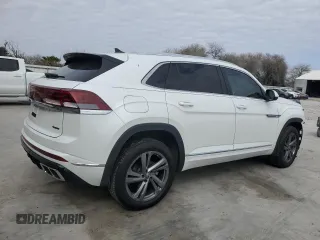 2024 Volkswagen Atlas SEL R-Line with VIN 1V2AE2CA5RC235798, listed as a Copart auction lot 46347495 with 1,306 mi miles and Salvage title. Bid and sale history available at DreamBid. Image 3.