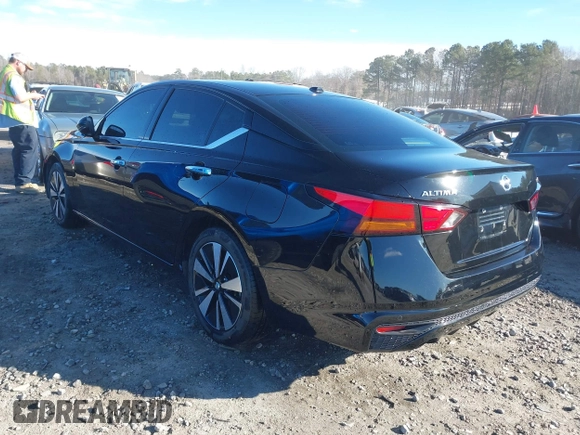 2019 Nissan Altima 2.5 SL with VIN 1N4BL4EV6KC225851, listed as a IAAI auction lot 41461897 with 83,942 mi miles. Bid and sale history available at carsss.com. Image 3.