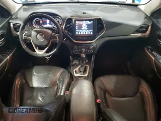 2018 Jeep Cherokee Limited z VIN 1C4PJMDB9JD617020, wystawiony jako Copart lot #55387035 z przebiegiem 70 146 mil mil oraz Szkoda całkowita • Salvage title. Historia ofert i sprzedaży dostępna na DreamBid. Obrazek 8.