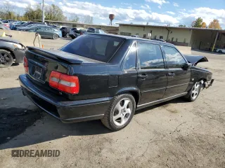 1998 Volvo S70 z VIN YV1LS5340W1425573, wystawiony jako Copart lot #75317244 z przebiegiem 403 370 mil mil oraz Szkody całkowita. Historia ofert i sprzedaży dostępna na DreamBid. Obrazek 3.