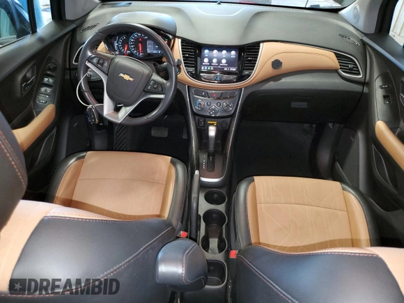 2020 Chevrolet Trax LT with VIN 3GNCJLSB8LL225095, listed as a Copart auction lot 55037785 with 38,443 mi miles and Salvage Title. Bid and sale history available at DreamBid. Image 8.