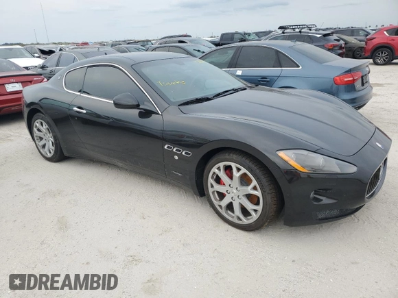 2011 Maserati GranTurismo with VIN ZAM45GLA9B0055576, listed as a Copart auction lot 75262584 with Not provided miles and Non repairable. Bid and sale history available at DreamBid. Image 4.