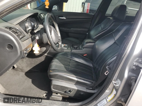 2016 Chrysler 300 S with VIN 2C3CCABG0GH238428, listed as a Copart auction lot 57153804 with 206,609 mi miles and Salvage Title. Bid and sale history available at DreamBid. Image 7.