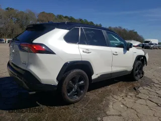 2021 Toyota RAV4 Hybrid XSE with VIN 4T3E6RFV8MU021367, listed as a Copart auction lot 49227505 with 78,772 mi miles and Salvage title. Bid and sale history available at DreamBid. Image 3.