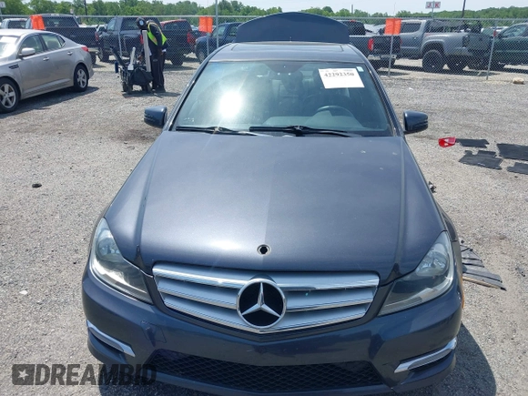 2013 Mercedes-Benz C 300 Sport with VIN WDDGF8AB3DR247015, listed as a IAAI auction lot 42292350 with 118,370 mi miles and . Bid and sale history available at DreamBid. Image 12.