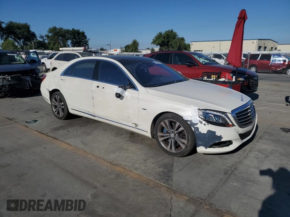 2017 Mercedes-Benz S 550e with VIN WDDUG6DB2HA288210, listed as a Copart auction lot 61828804 with 88,540 mi miles and Salvage Title. Bid and sale history available at DreamBid. Image 4.