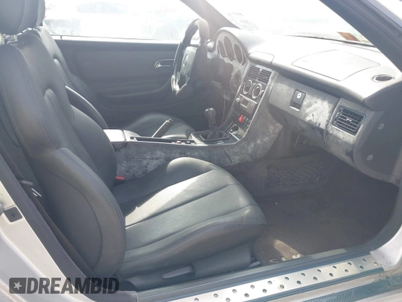 1999 Mercedes-Benz SLK 230/320 with VIN WDBKK47F1XF086736, listed as a IAAI auction lot 41580240 with 56,822 mi miles and . Bid and sale history available at DreamBid. Image 5.