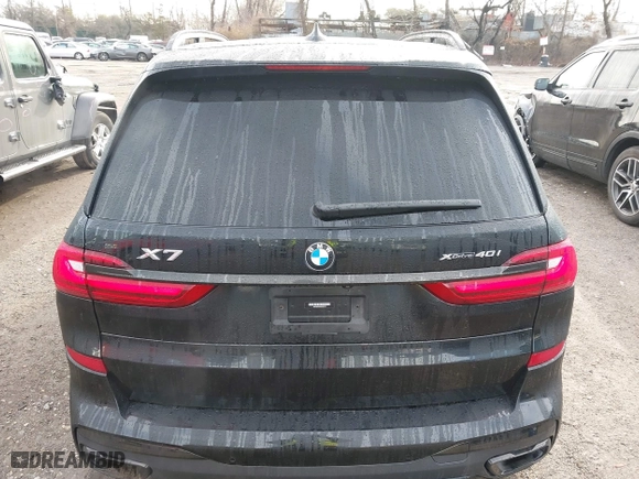 2021 BMW X7 xDrive40i with VIN 5UXCW2C05M9D95315, listed as a IAAI auction lot 41843811 with 58,857 mi miles. Bid and sale history available at carsss.com. Image 16.