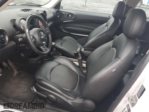 2014 MINI Paceman z VIN WMWSS1C58EWN46661, wystawiony jako Copart lot #72688514 z przebiegiem 95 432 mil mil oraz Szkoda całkowita • Salvage title. Historia ofert i sprzedaży dostępna na DreamBid. Obrazek 7.