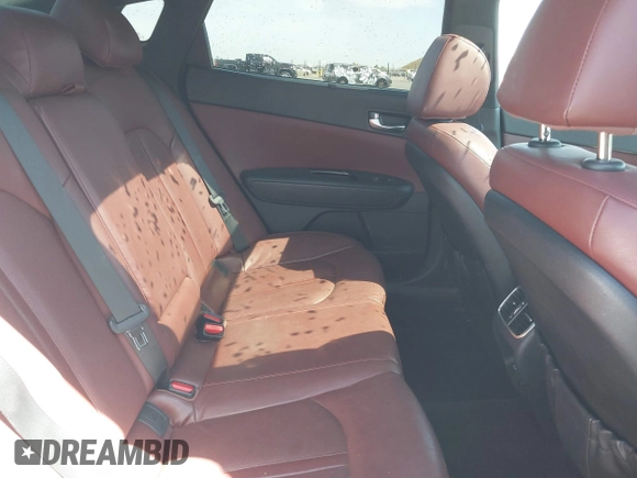 2016 Kia Optima SX Turbo with VIN 5XXGW4L26GG019985, listed as a IAAI auction lot 42174560 with 167,607 mi miles and . Bid and sale history available at DreamBid. Image 8.
