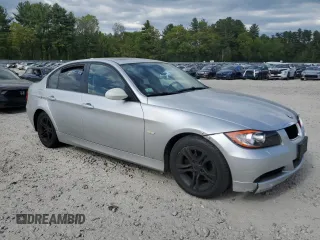 2008 BMW 3 Series 328xi z VIN WBAVC935X8K036008, wystawiony jako Copart lot #57130885 z przebiegiem 216 919 mil mil oraz Czysty tytuł • Clean title. Historia ofert i sprzedaży dostępna na DreamBid. Obrazek 4.