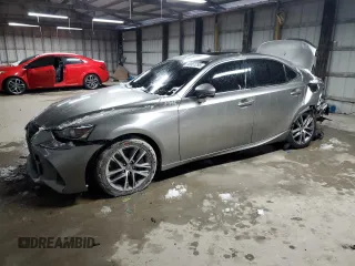 2020 Lexus IS 300 z VIN JTHAA1D25L5106842, wystawiony jako Copart lot #45951295 z przebiegiem 73 240 mil mil oraz Szkoda całkowita • Salvage title. Historia ofert i sprzedaży dostępna na DreamBid. Obrazek 1.