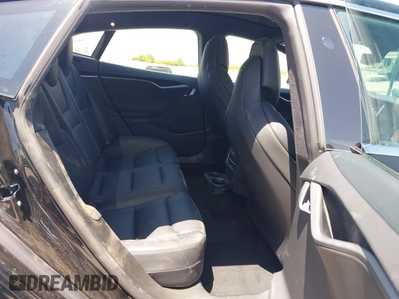 2019 Tesla Model S 75D с VIN 5YJSA1E22KF304098, выставлен на аукционе IAAI как лот 42293794 с пробегом 49 545 миль миль и . История ставок и продаж доступна на DreamBid. Изображение 8.