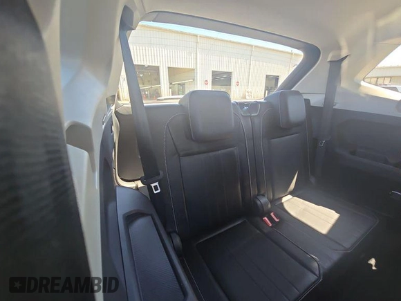 2024 Volkswagen Tiguan SE с VIN 3VV3B7AXXRM083203, выставлен на аукционе IAAI как лот 42813448 с пробегом 30 988 миль миль и . История ставок и продаж доступна на DreamBid. Изображение 24.