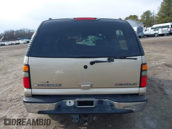 2005 Chevrolet Suburban LT with VIN 3GNFK16Z95G159688, listed as a IAAI auction lot 41492030 with 233,009 mi miles and . Bid and sale history available at DreamBid. Image 14.