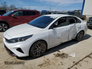 2023 Kia Forte GT-Line with VIN 3KPF54AD7PE662308, listed as a Copart auction lot 46885785 with 32,805 mi miles and Salvage Title. Bid and sale history available at carsss.com. Image 1.