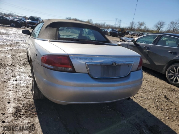 2002 Chrysler Sebring LXi with VIN 1C3EL55R82N301949, listed as a Copart auction lot 81320054 with 136,892 mi miles and Salvage Title. Bid and sale history available at carsss.com. Image 6.