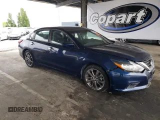 2018 Nissan Altima 2.5 SR with VIN 1N4AL3AP7JC226860, listed as a Copart auction lot 54570815 with 100,992 mi miles and Clean Title. Bid and sale history available at carsss.com. Image 4.