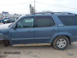 2007 Toyota Sequoia Limited with VIN 5TDBT48A27S283030, listed as a IAAI auction lot 41395705 with 286,966 mi miles and . Bid and sale history available at DreamBid. Image 14.