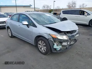 2012 Honda Civic LX z VIN 19XFB2F58CE340897, wystawiony jako IAAI lot #41677212 z przebiegiem 161 189 mil mil oraz . Historia ofert i sprzedaży dostępna na DreamBid. Obrazek 1.