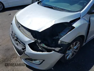2015 Hyundai Elantra with VIN KMHD35LH1FU237598, listed as a IAAI auction lot 42157146 with 117,765 mi miles and . Bid and sale history available at DreamBid. Image 6.