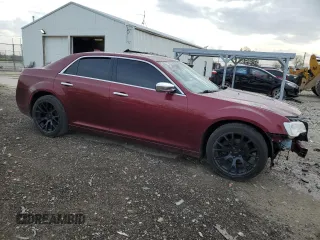 2020 Chrysler 300 Limited z VIN 2C3CCAEG0LH102810, wystawiony jako Copart lot #54324145 z przebiegiem 78 121 mil mil oraz Szkoda całkowita • Salvage title. Historia ofert i sprzedaży dostępna na DreamBid. Obrazek 4.
