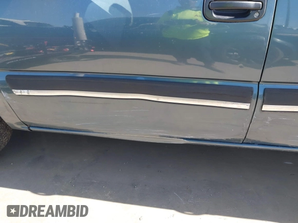 2007 Chevrolet Silverado 1500 LS with VIN 2GCEC13VX71114824, listed as a IAAI auction lot 41711088 with 138,206 mi miles and . Bid and sale history available at DreamBid. Image 17.