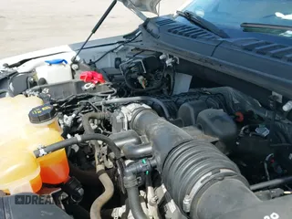 2018 Ford F-150 XL z VIN 1FTEX1EB4JFA77373, wystawiony jako IAAI lot #41813197 z przebiegiem 235 251 mil mil oraz . Historia ofert i sprzedaży dostępna na DreamBid. Obrazek 20.