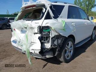 2014 Mercedes-Benz M 350 with VIN 4JGDA5HB7EA293278, listed as a IAAI auction lot 42151641 with 93,764 mi miles and . Bid and sale history available at DreamBid. Image 17.