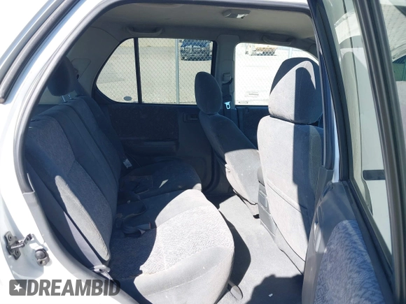 2001 Isuzu Rodeo S z VIN 4S2DM58W214347968, wystawiony jako IAAI lot #41871597 z przebiegiem 216 343 mil mil oraz . Historia ofert i sprzedaży dostępna na DreamBid. Obrazek 8.