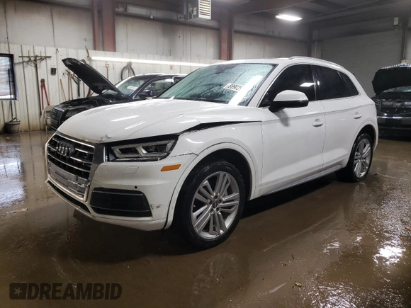 2018 Audi Q5 Premium Plus with VIN WA1BNAFY2J2007240, listed as a Copart auction lot 88902905 with 83,180 mi miles and Salvage Title. Bid and sale history available at carsss.com. Image 1.