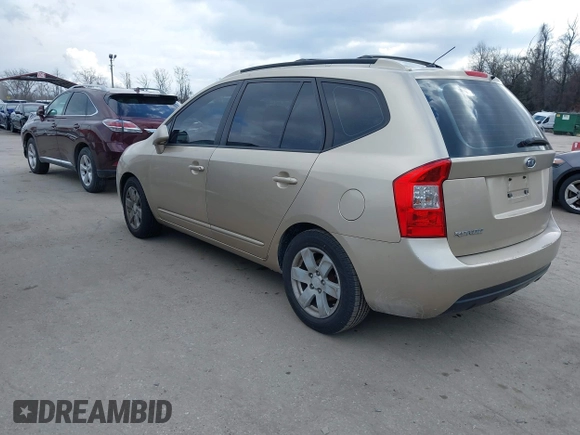 2007 Kia Rondo LX Base with VIN KNAFG525X77050706, listed as a IAAI auction lot 41639889 with 139,095 mi miles. Bid and sale history available at carsss.com. Image 3.