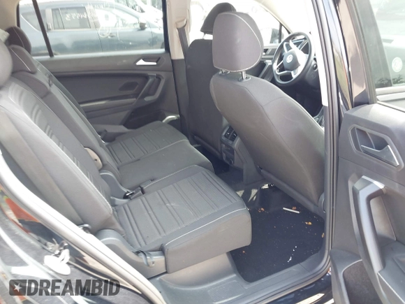 2024 Volkswagen Tiguan S with VIN 3VVRB7AX4RM201384, listed as a IAAI auction lot 42401212 with 11,986 mi miles and . Bid and sale history available at DreamBid. Image 8.