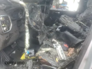 2023 GMC Sierra 3500HD Denali z VIN 1GT49WEY9PF202335, wystawiony jako Copart lot #67789184 z przebiegiem 24 537 mil mil oraz Nie do naprawy. Historia ofert i sprzedaży dostępna na DreamBid. Obrazek 7.