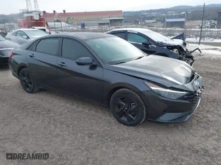 2021 Hyundai Elantra SEL with VIN 5NPLM4AG0MH019175, listed as a IAAI auction lot 41590000 with 63,345 mi miles. Bid and sale history available at carsss.com. Image 1.
