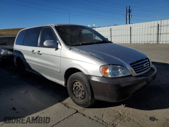 2003 Kia Sedona LX with VIN KNDUP131236371153, listed as a Copart auction lot 80989974 with 205,181 mi miles and Salvage Title. Bid and sale history available at carsss.com. Image 4.