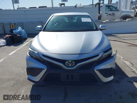 2021 Toyota Camry SE Nightshade with VIN 4T1G11AK2MU539134, listed as a IAAI auction lot 41953365 with 42,350 mi miles and . Bid and sale history available at carsss.com. Image 12.