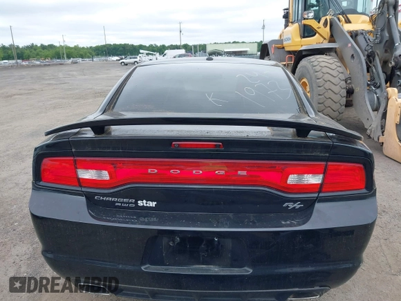 2014 Dodge Charger RT Plus with VIN 2C3CDXDT6EH187041, listed as a IAAI auction lot 39443589 with 62,981 mi miles. Bid and sale history available at carsss.com. Image 17.