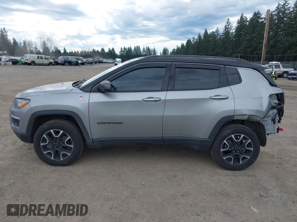 2020 Jeep Compass Trailhawk with VIN 3C4NJDDB1LT184538, listed as a IAAI auction lot 41884991 with 131,166 mi miles and . Bid and sale history available at carsss.com. Image 15.