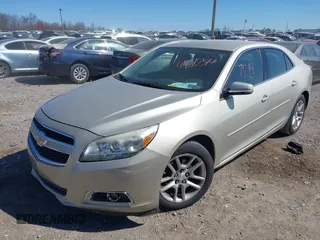 2013 Chevrolet Malibu LT with VIN 1G11C5SA4DF184305, listed as a IAAI auction lot 41897514 with 188,277 mi miles and . Bid and sale history available at DreamBid. Image 2.