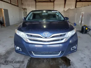 2015 Toyota Venza LE z VIN 4T3ZA3BB4FU090584, wystawiony jako Copart lot #52265185 z przebiegiem 223 028 mil mil oraz Tytuł czysty. Historia ofert i sprzedaży dostępna na DreamBid. Obrazek 5.