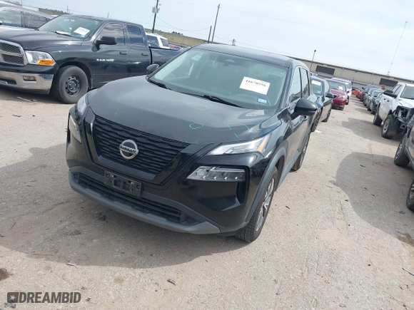 2021 Nissan Rogue SV with VIN 5N1AT3BA5MC718825, listed as a IAAI auction lot 41670556 with 110,758 mi miles. Bid and sale history available at carsss.com. Image 17.