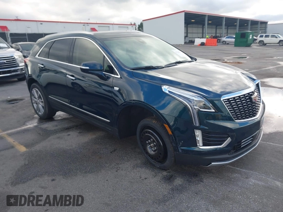 2024 Cadillac XT5 FWD Premium Luxury with VIN 1GYKNCR45RZ733939, listed as a IAAI auction lot 41224515 with 6,945 mi miles. Bid and sale history available at carsss.com. Image 1.