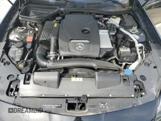 2019 Mercedes-Benz SLC 300 z VIN WDDPK3JAXKF160281, wystawiony jako Copart lot #54115215 z przebiegiem 50 768 mil mil oraz Szkody całkowita. Historia ofert i sprzedaży dostępna na DreamBid. Obrazek 11.